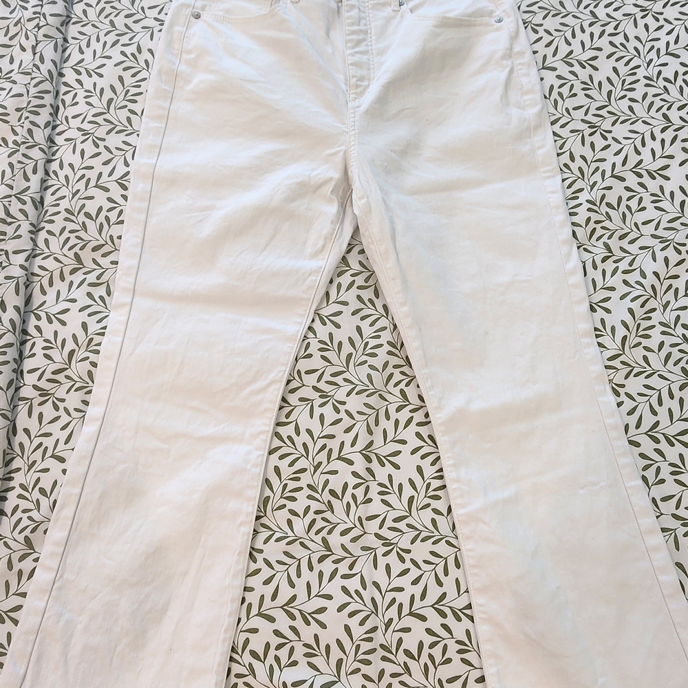 LOFT Kick Crop Jeans High-Rise White Size 30